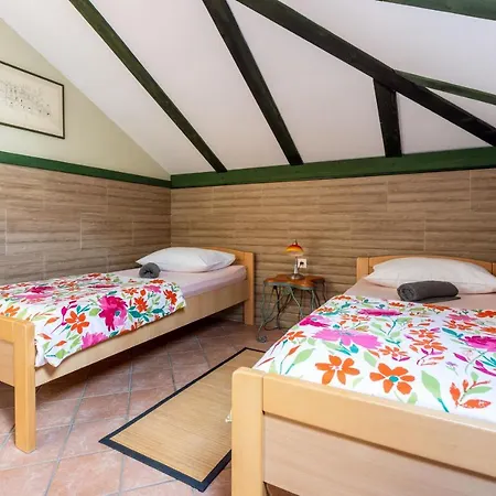 Apartment Riky Crikvenica